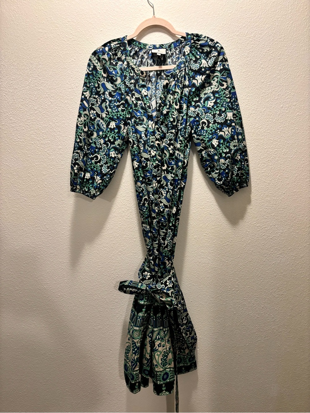 Tuckernuck Batik Floral Lyles Green Blue Puff Sleeve Belted Midi Dress Xs View 4